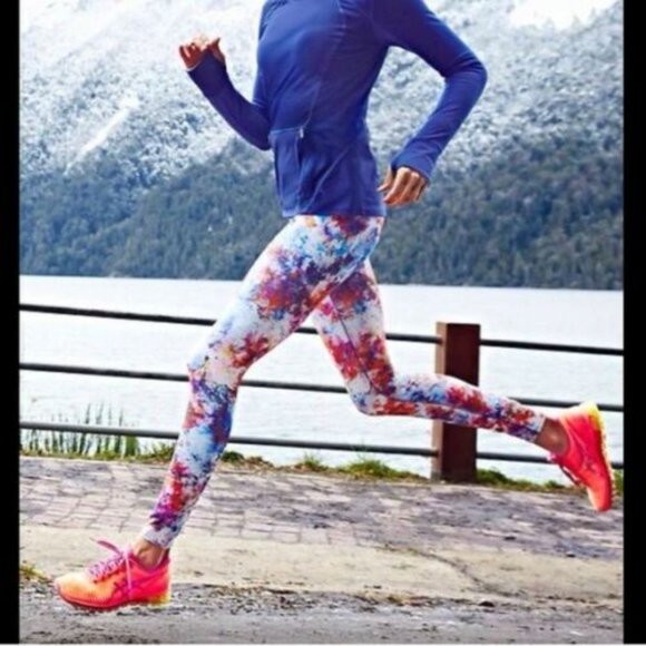 NWOT Athleta Hypersonic Sonar Tight Ember Orange - Picture 2 of 5